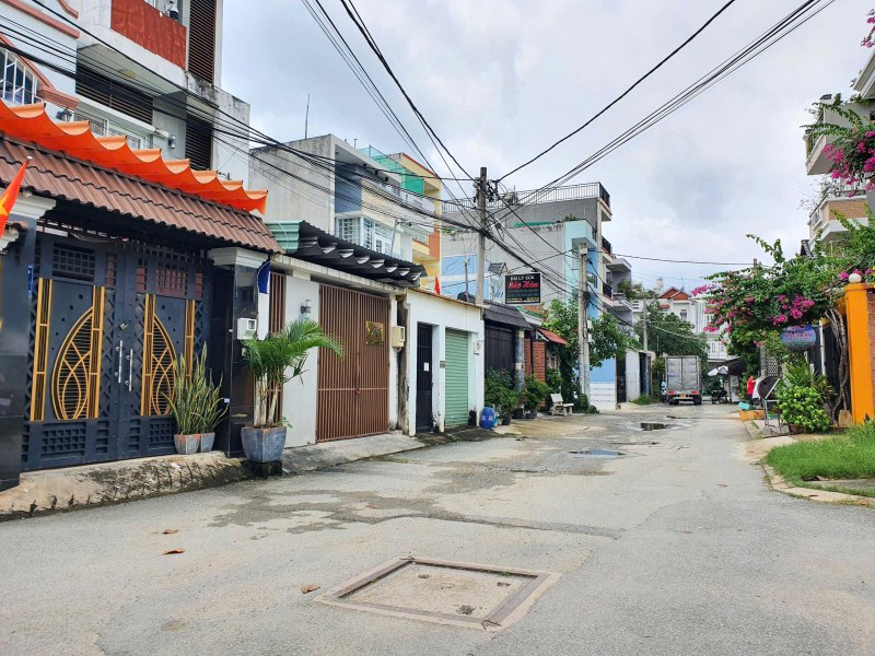 Chỉ 6.5 tỷ sở hữu nhà 4 tầng có gara – khu VIP Tăng Nhơn Phú B – hẻm 8m – sổ đẹp, hoàn công đủ - Ảnh 3